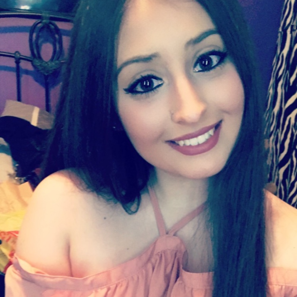 Meet your Posher, Ashley